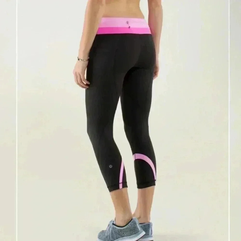 Lululemon Run: Inspire Crop II *ALLUX
Wee Stripe Black Vintage Pink Pow Pink Lt - Picture 8 of 16